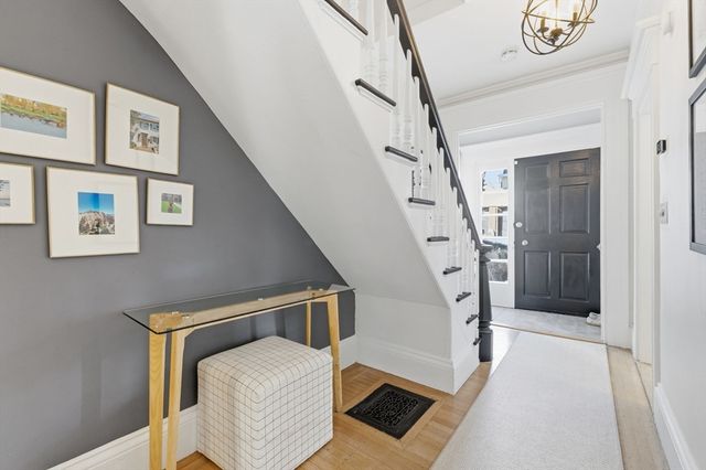 19 Linden St, Boston, MA 02127