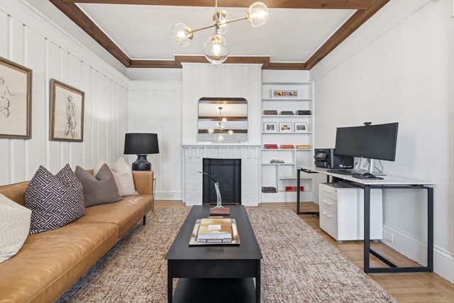 19 Linden St, Boston, MA 02127