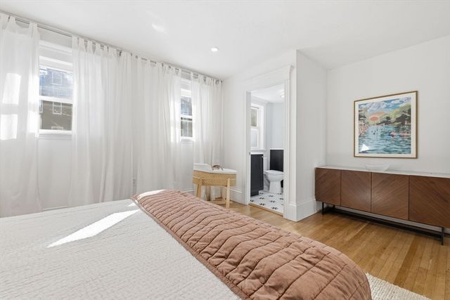 19 Linden St, Boston, MA 02127