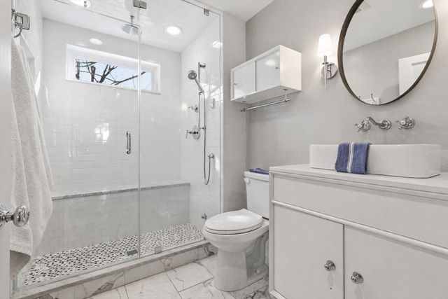 19 Linden St, Boston, MA 02127