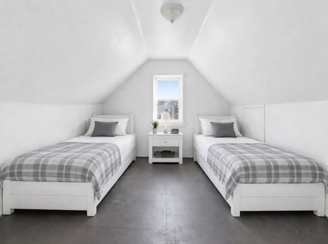 19 Linden St, Boston, MA 02127