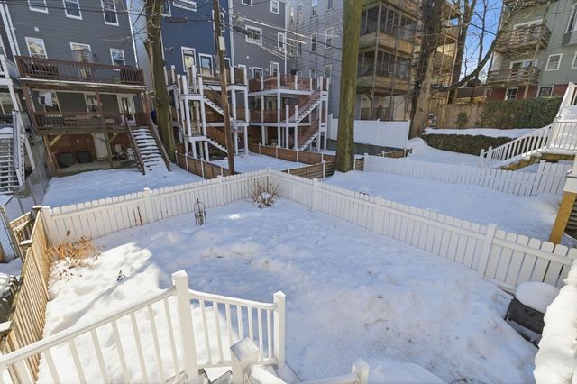 19 Linden St, Boston, MA 02127