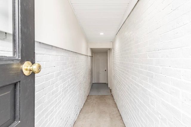 19 Linden St, Boston, MA 02127