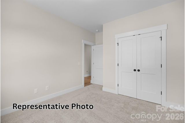 13110 Foxberry Road, Charlotte, NC 28213