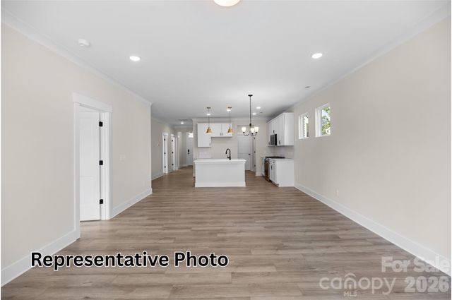 13110 Foxberry Road, Charlotte, NC 28213