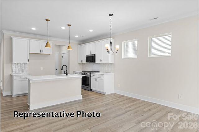 13110 Foxberry Road, Charlotte, NC 28213