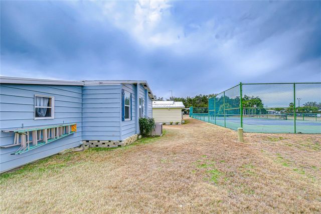 35203 MAKENZIE STREET, Zephyrhills, FL 33541