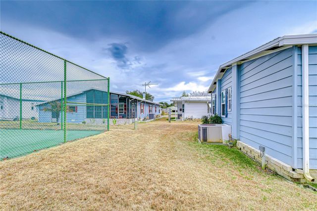 35203 MAKENZIE STREET, Zephyrhills, FL 33541