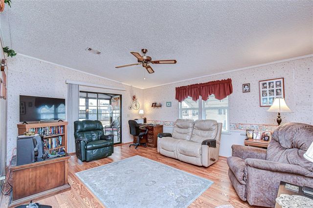 35203 MAKENZIE STREET, Zephyrhills, FL 33541