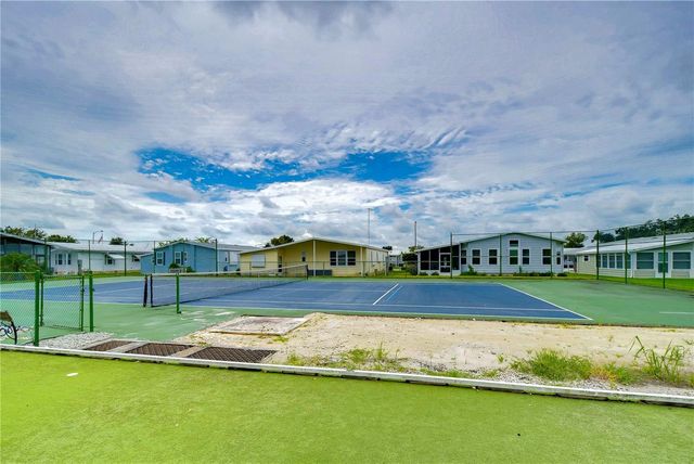 35203 MAKENZIE STREET, Zephyrhills, FL 33541