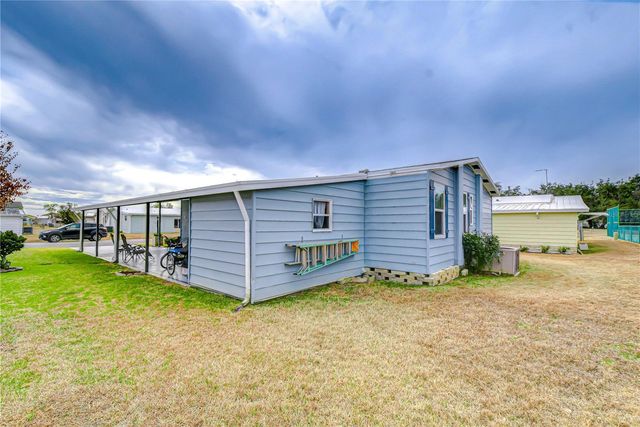 35203 MAKENZIE STREET, Zephyrhills, FL 33541