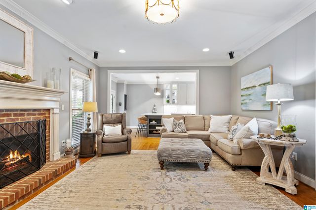 6721 CLEAR CREEK CIRCLE, Trussville, AL 35173