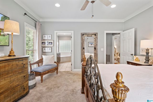 6721 CLEAR CREEK CIRCLE, Trussville, AL 35173