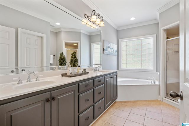 6721 CLEAR CREEK CIRCLE, Trussville, AL 35173