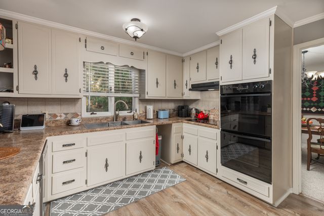 619 Pine Hill Way, Sandersville, GA 31082