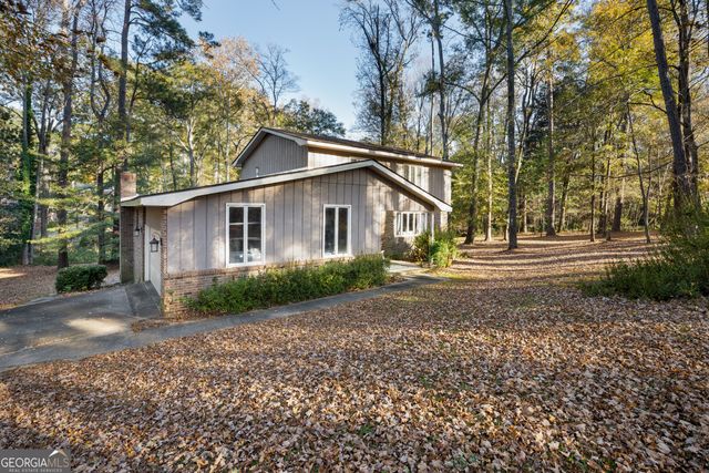 619 Pine Hill Way, Sandersville, GA 31082