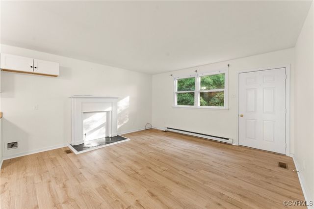 5994 Canterbury Rd, Walkerton, VA 23177
