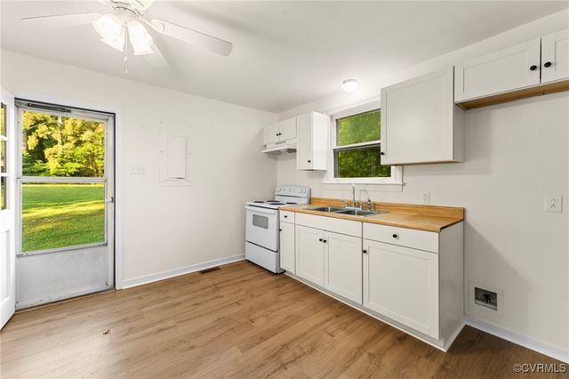 5994 Canterbury Rd, Walkerton, VA 23177
