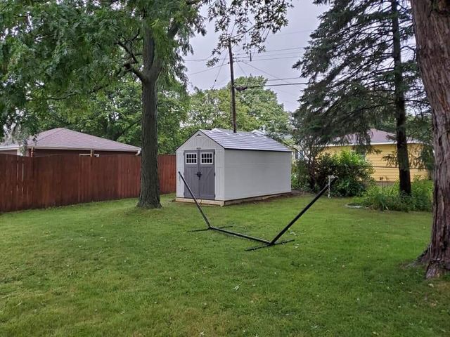 5860 W Ester PLACE, Brown Deer, WI 53223