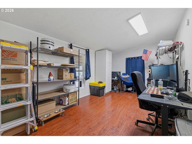 13620 Sw BEEF BEND Rd 146, Portland, OR 97224