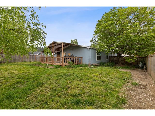 13620 Sw BEEF BEND Rd 146, Portland, OR 97224