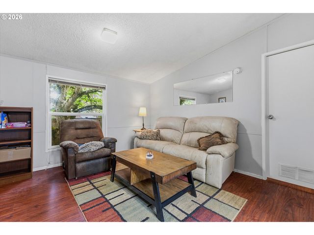 13620 Sw BEEF BEND Rd 146, Portland, OR 97224