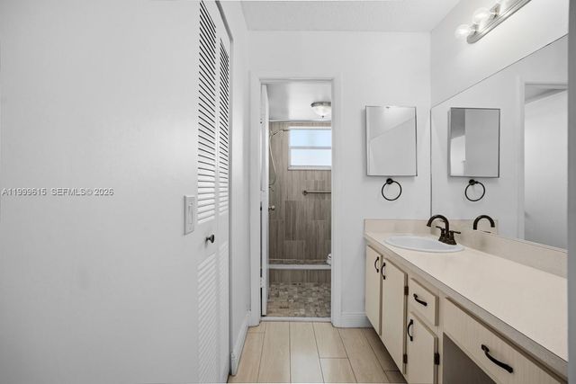 6870 Royal Palm Blvd 209M, Margate, FL 33063