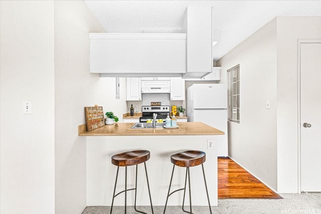 94-1404 Polani Street 29E, Waipahu, HI 96797