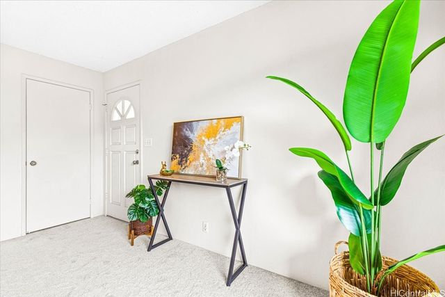 94-1404 Polani Street 29E, Waipahu, HI 96797