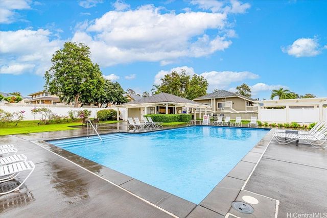 94-1404 Polani Street 29E, Waipahu, HI 96797