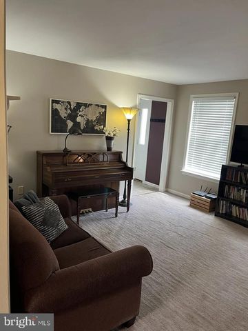 213 TOBACCO RD, Ephrata, PA 17522