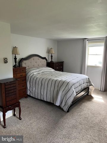 213 TOBACCO RD, Ephrata, PA 17522