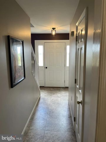 213 TOBACCO RD, Ephrata, PA 17522