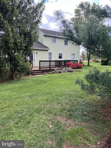 213 TOBACCO RD, Ephrata, PA 17522