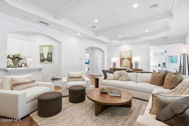 3886 Cresthaven Drive, Westlake Village, CA 91362