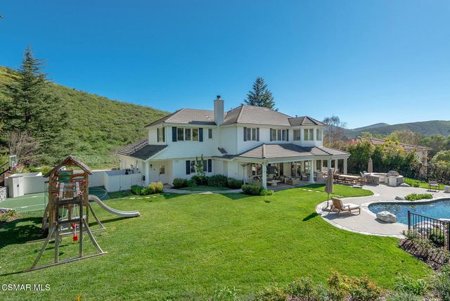 3886 Cresthaven Drive, Westlake Village, CA 91362