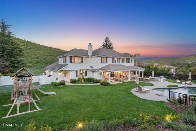 3886 Cresthaven Drive, Westlake Village, CA 91362