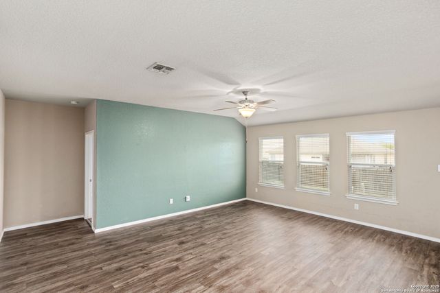 7211 MARINA DEL REY, Converse, TX 78109