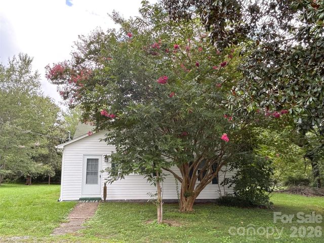 661 Central Street, Hudson, NC 28638