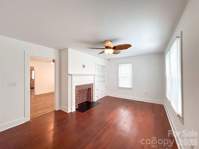 661 Central Street, Hudson, NC 28638