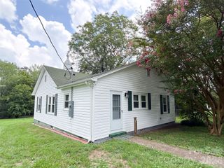 661 Central Street, Hudson, NC 28638