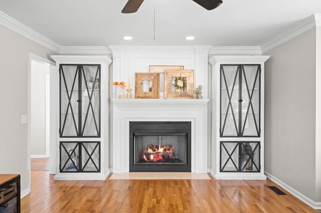 100 Elliott Ct, Columbia, TN 38401