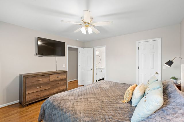 100 Elliott Ct, Columbia, TN 38401