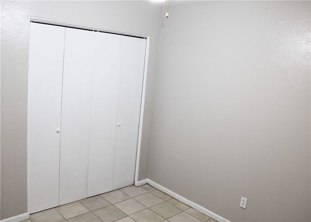 1914 Louisiana St, Kingsville, TX 78363