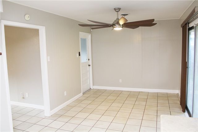 1914 Louisiana St, Kingsville, TX 78363