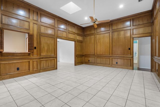 852 Windsong Court, Bedford, TX 76021