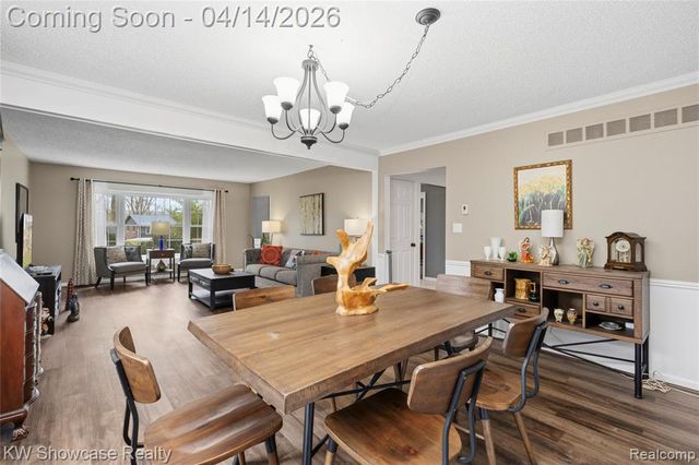 6144 Venice Drive, Commerce Twp, MI 48382