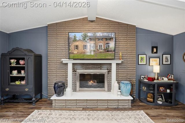 6144 Venice Drive, Commerce Twp, MI 48382