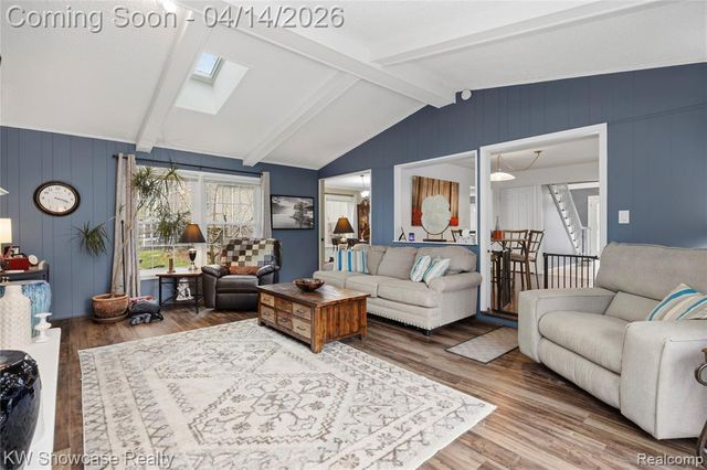 6144 Venice Drive, Commerce Twp, MI 48382