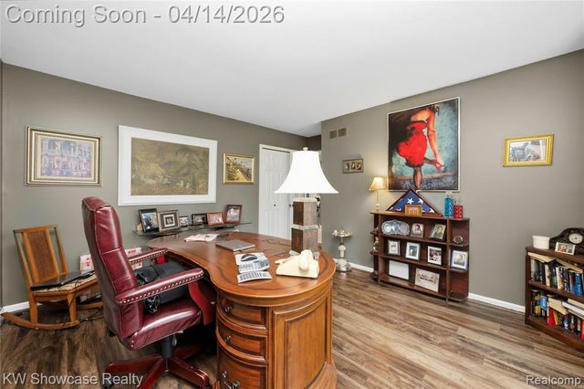 6144 Venice Drive, Commerce Twp, MI 48382